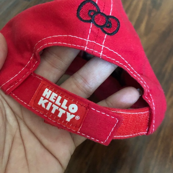 Hello Kitty hat - Picture 10 of 12